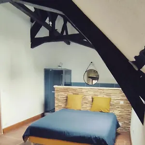  Séjour chez l'habitant La Grange De L'épine